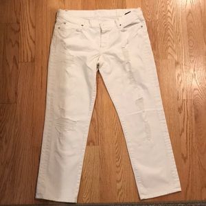 Seven white jeans 😍